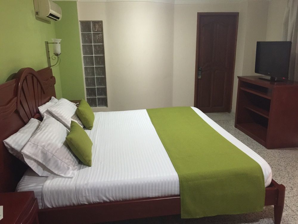 Hotel Caribe 79 Barranquilla  Extérieur photo